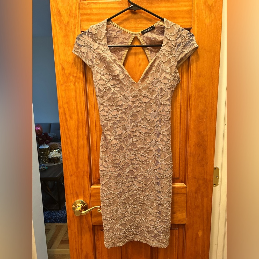 UK2LA dress
